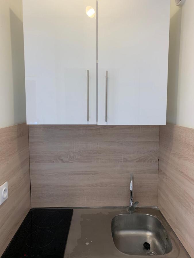 Nimes Studio Les Lavandes Parking Securise Apartment Exterior photo